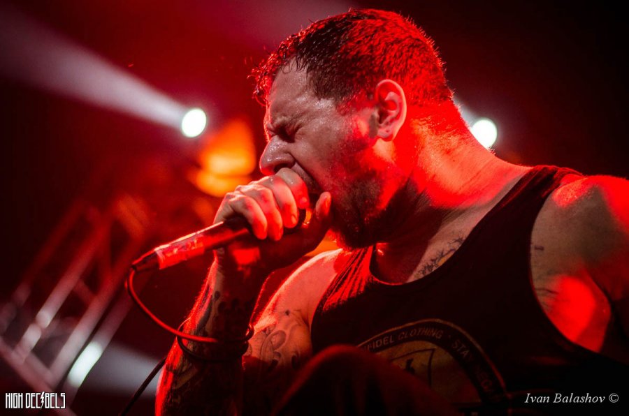 Фотоотчет с концерта Within The Ruins, I Declare War (2015.02.09 - Москва - Volta)