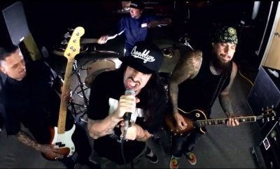 Новый клип Stillwell