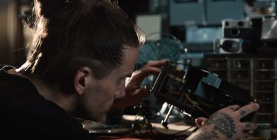 Новое видео American Head Charge