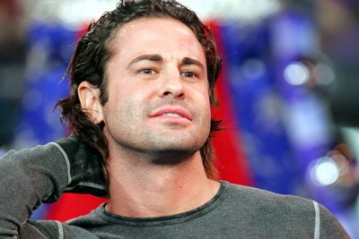 Дэвид Сильверия подал в суд на Korn